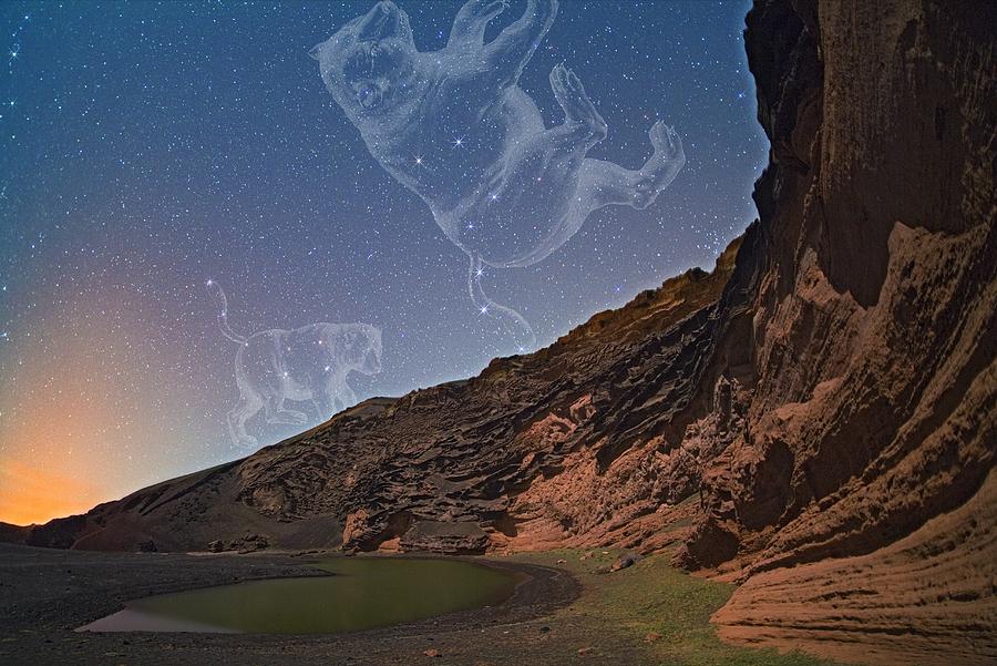 Ursae Constellations Over Volcanic Lagoon Photograph by Juan Carlos Casado (starryearth.com)