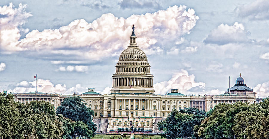 US Capitol Building Photograph by David Kay