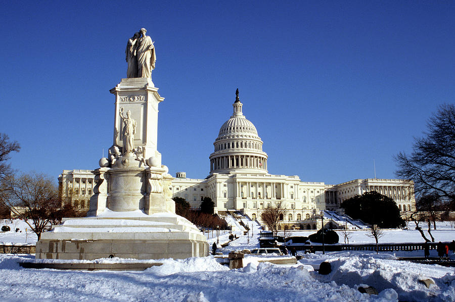 Us Capitol Building In Winter Snow Photograph by Hisham Ibrahim