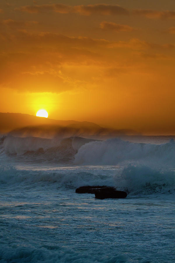 USA, Hawaii, Oahu, Sun Setting Photograph by Terry Eggers - Fine Art ...