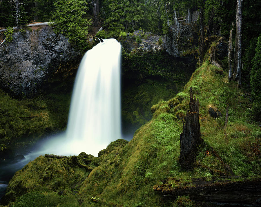 USA, Oregon, Cascade Range Photograph by Jaynes Gallery - Fine Art America