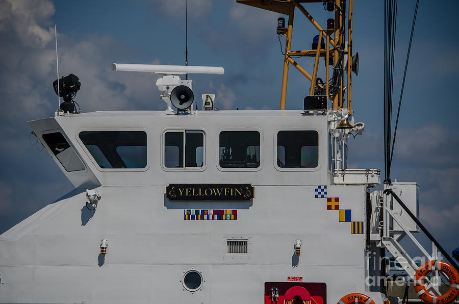 USCGC Yellowfin Photograph by Dale Powell