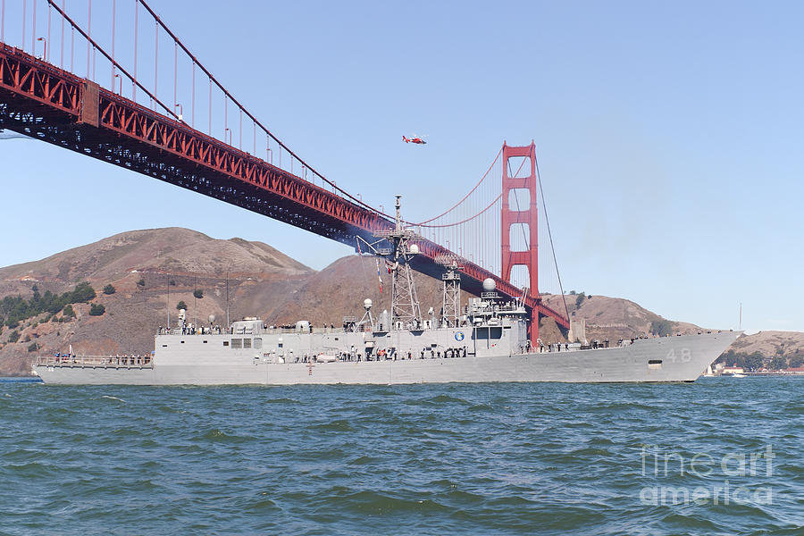 USS Vandergrift Passes Under the Golden Gate Bridge Photograph by Rick Pisio