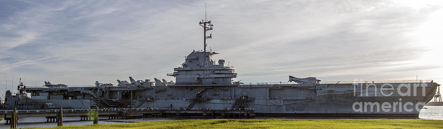 USS Yorktown Aircraft Carrier at Patriots Point Naval and Maritime Museum Photograph by David Oppenheimer