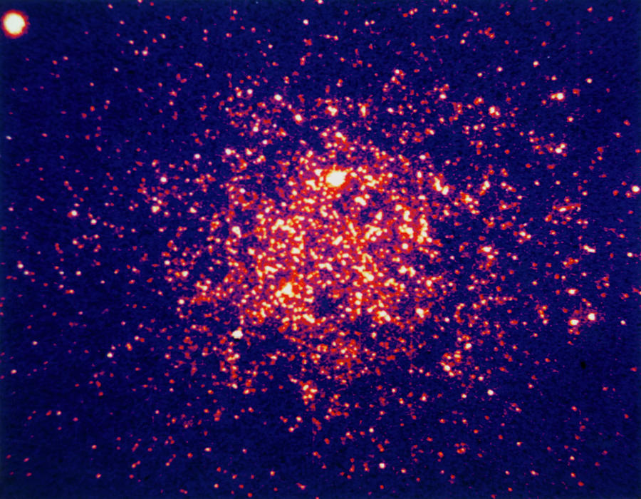 Uv Image Of Omega Centauri Globular Custer Photograph by Nasa/science Photo Library