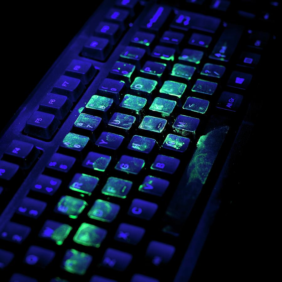 Uv Light Showing Bacteria On Keyboard Science Photo Library 