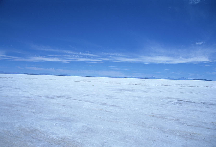 Uyuni Salt Flats Photograph by Cristina Pedrazzini/science Photo ...