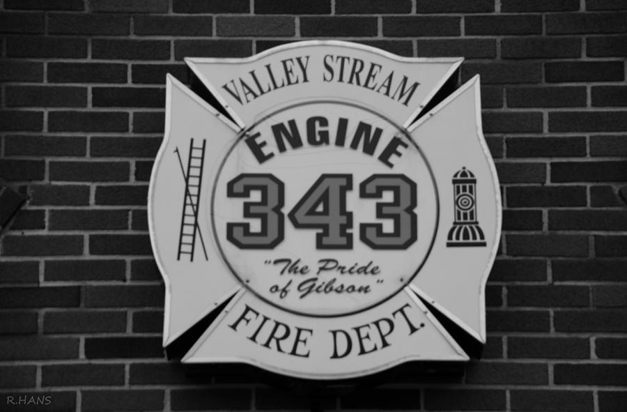 V S F D  ENGINE 343 in BLACK AND WHITE  Photograph by Rob Hans