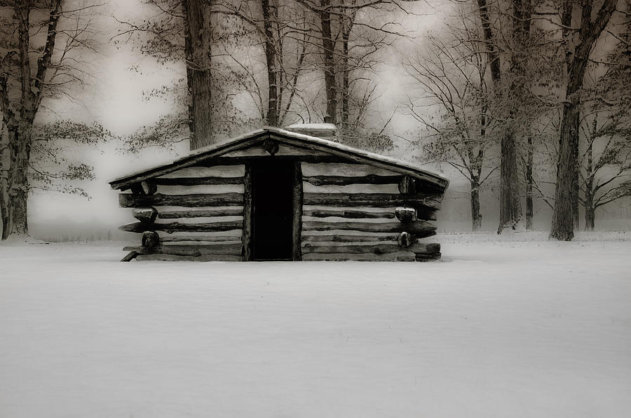 Valley Forge Cabin in Winter Photograph by Bill Cannon