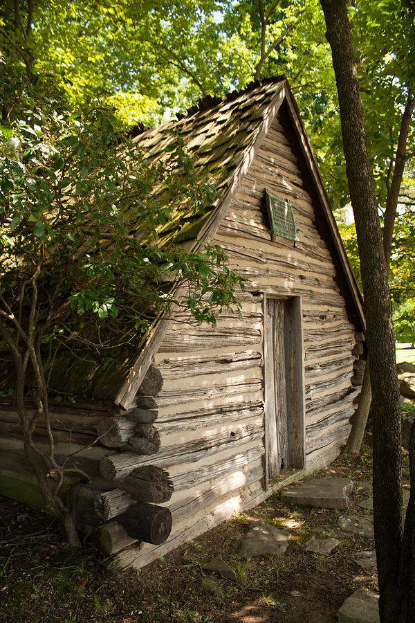 Valley Forge Cabin Photograph by Michael Porchik