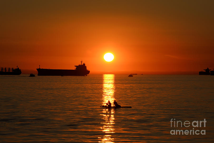 Vancouver English Bay Sunset 4 Photograph by Terry Elniski