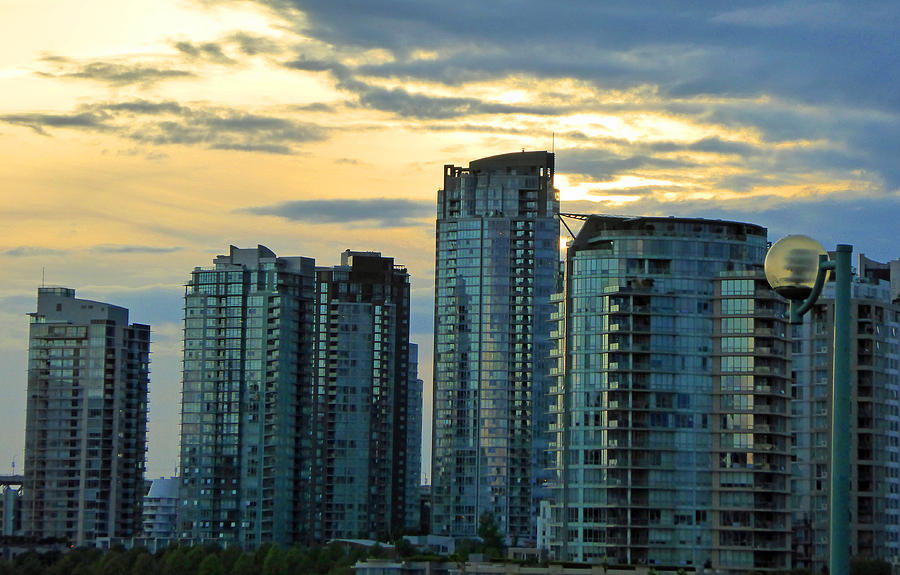 Vancouver Sunset 2 Photograph by Laurie Tsemak