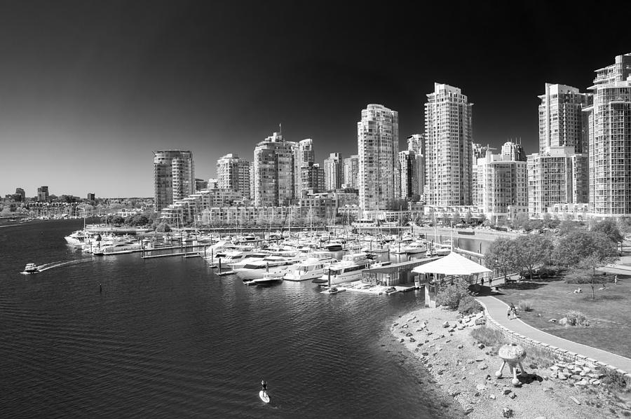 Black And White Photograph - Vancouver. Yaletown by Volodymyr Kyrylyuk