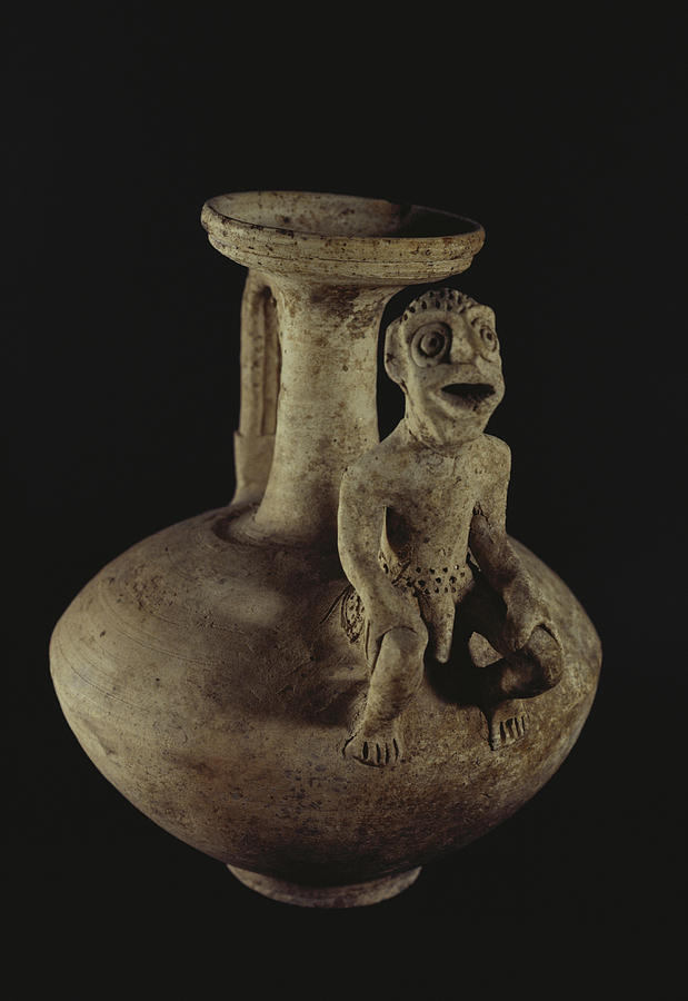 Vase From Excavation Of Tell Ahmar Photograph by Gianni Tortoli