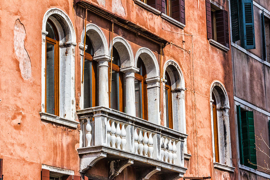 Architecture Photograph - Venetian Houses in Italy by Francesco Rizzato