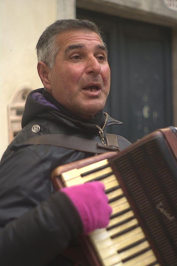 Venice Accordian Street Player Photograph by Suzanne Powers