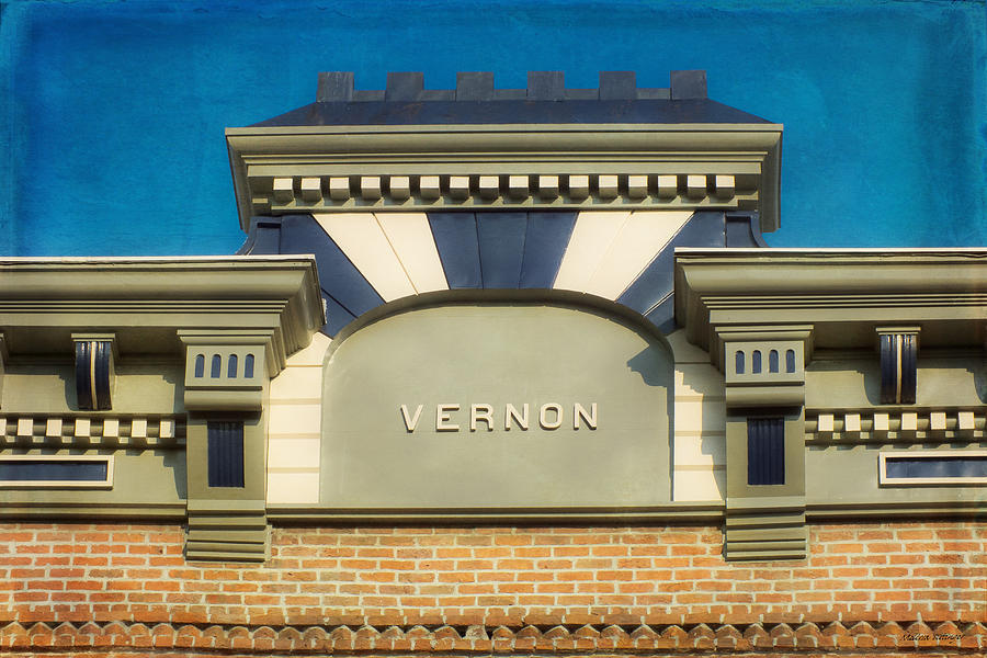 Vernon Building Photograph by Melissa Bittinger