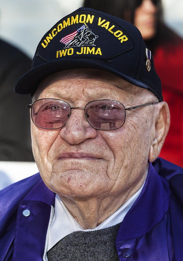 Veterans Day Nyc 2012 11 11 12 7 Veteran Iwo Jima Photograph