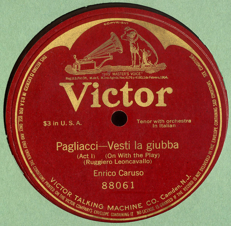 Victor Record Album Of Enrico Caruso Photograph by Everett