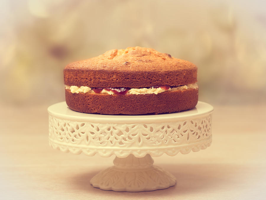 Cake Photograph - Victoria Sponge by Amanda Elwell
