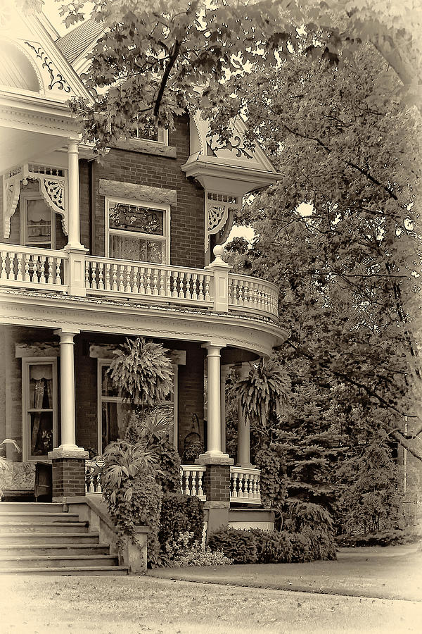 Victorian B And B Photograph By Steve Harrington