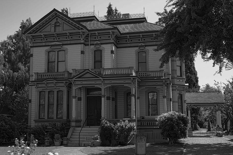 Victorian Mansion Puyallup WA Photograph by Cathy Anderson Pixels