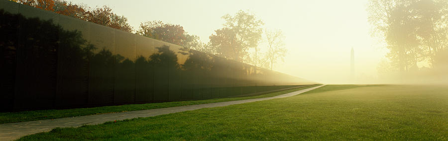 Vietnam Veterans Memorial, Washington Photograph by Panoramic Images
