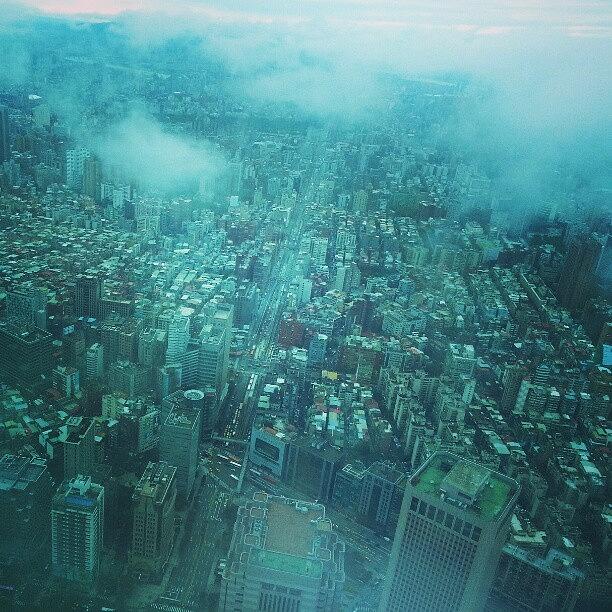 View From The 85th Floor Of Taipei 101 Photograph by E T