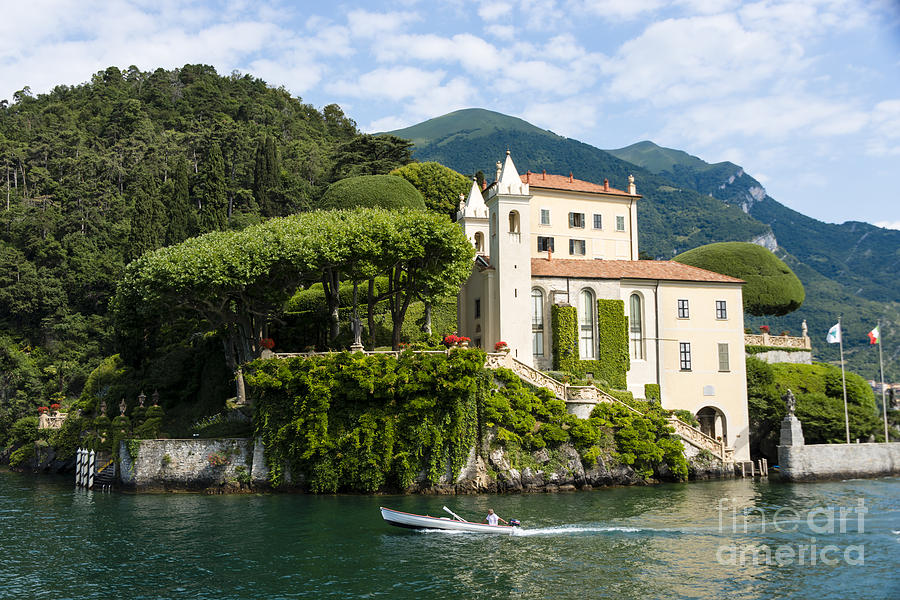 Villa Balbianello on Lake Como Photograph by Oscar Gutierrez