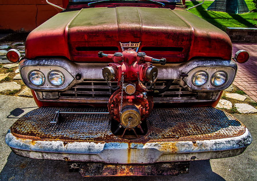 Vintage Fire Truck Photograph by Chuck De La Rosa