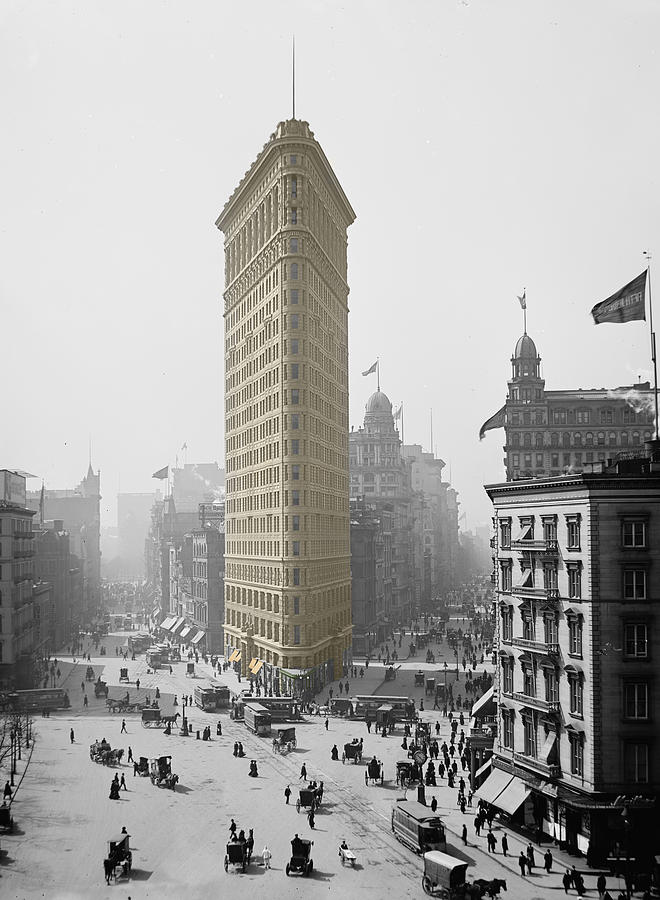 Vintage Flatiron Building 1 Photograph by Andrew Fare