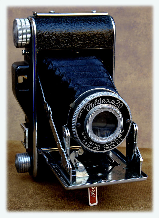 Vintage Photograph - Vintage Foldex 20 Camera by James C Thomas