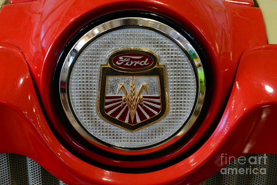 Vintage Ford 861 Powermaster Tractor Badge Photograph by Paul Ward