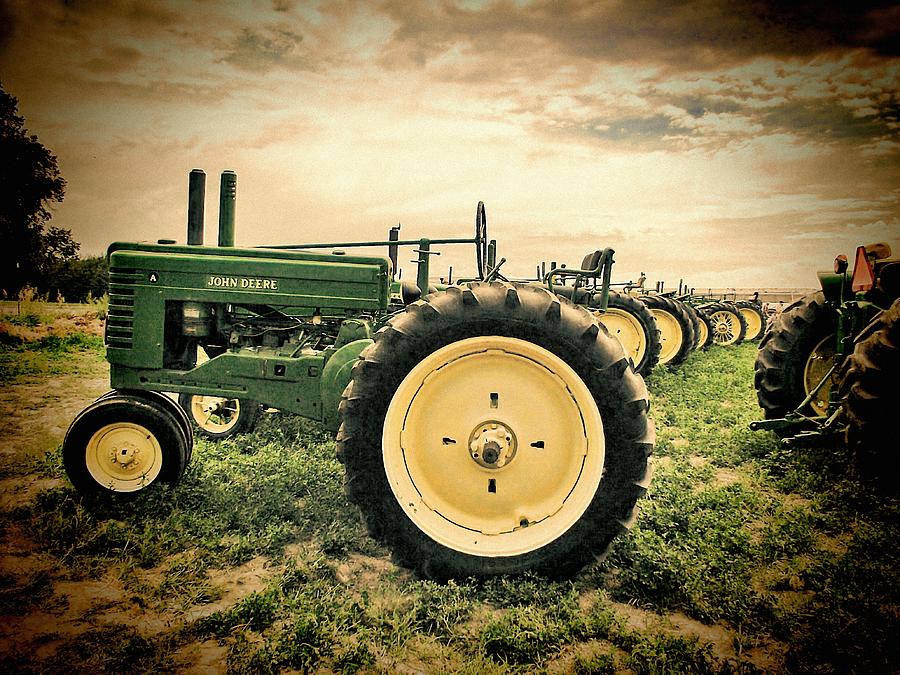 Vintage John Deere Tractors Photograph by Ken Smith