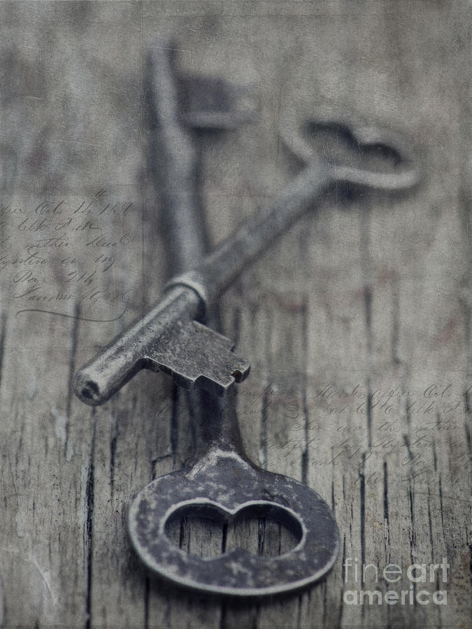 Vintage Keys Photograph by Priska Wettstein - Fine Art America