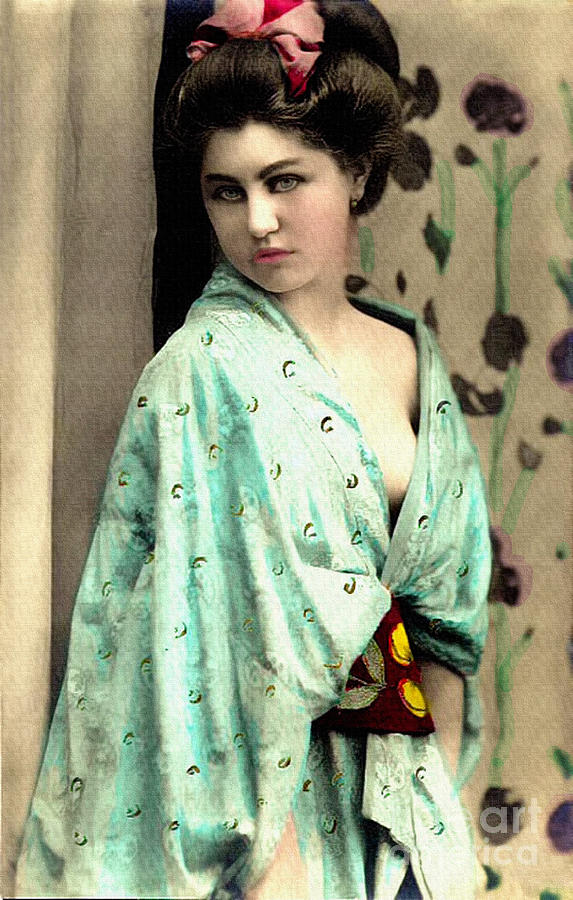 Vintage Lady In Kimono 7x11 Photograph by Lesa Fine