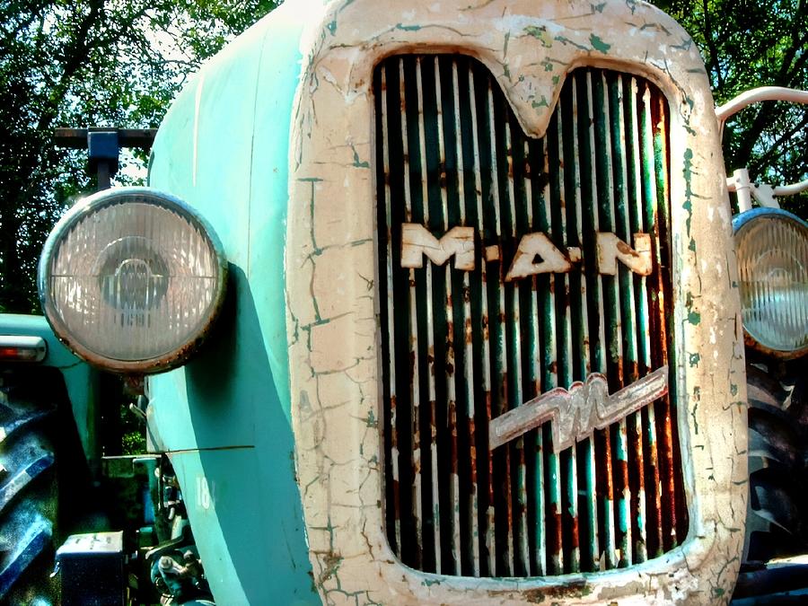 Farm Photograph - vintage MAN Tractor by Alexander Drum