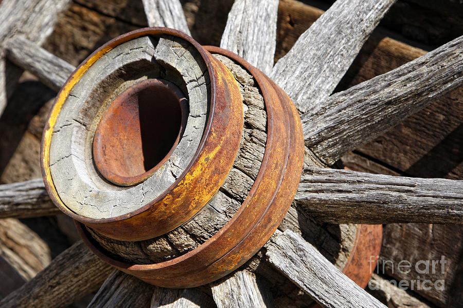 Vintage Rustic Wagon Wheel 1 Photograph by Lincoln Rogers