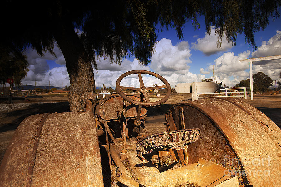 Vintage Rusty Old Abandoned Farm Tractor  Photograph by Jerry Cowart