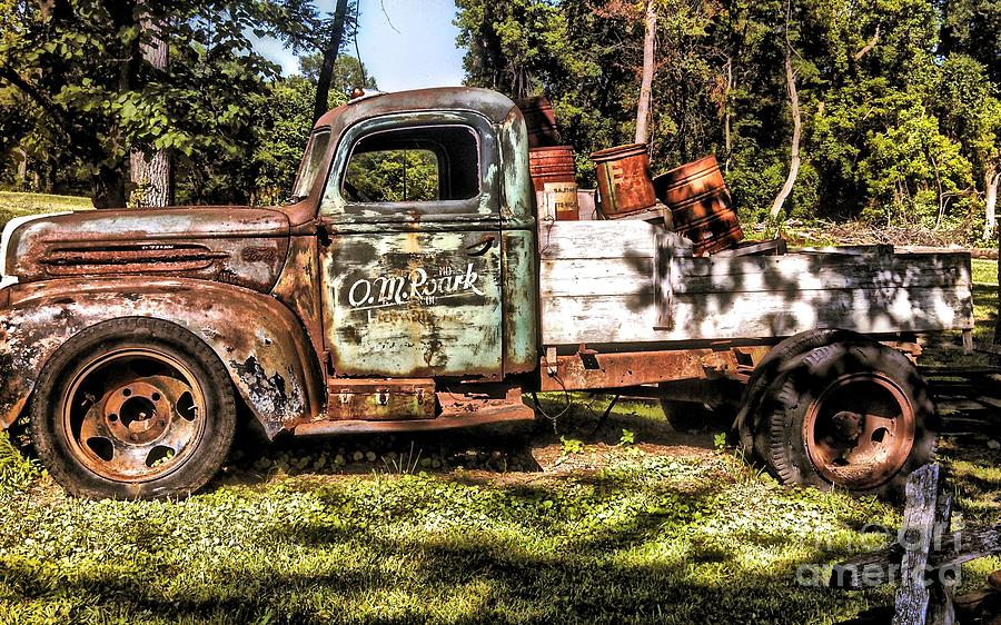 Vintage Rusty Old Truck 1940 Photograph by Peggy Franz
