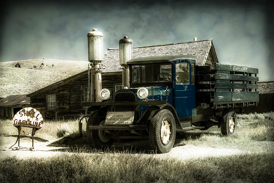 Vintage Truck Photograph by Levin Rodriguez