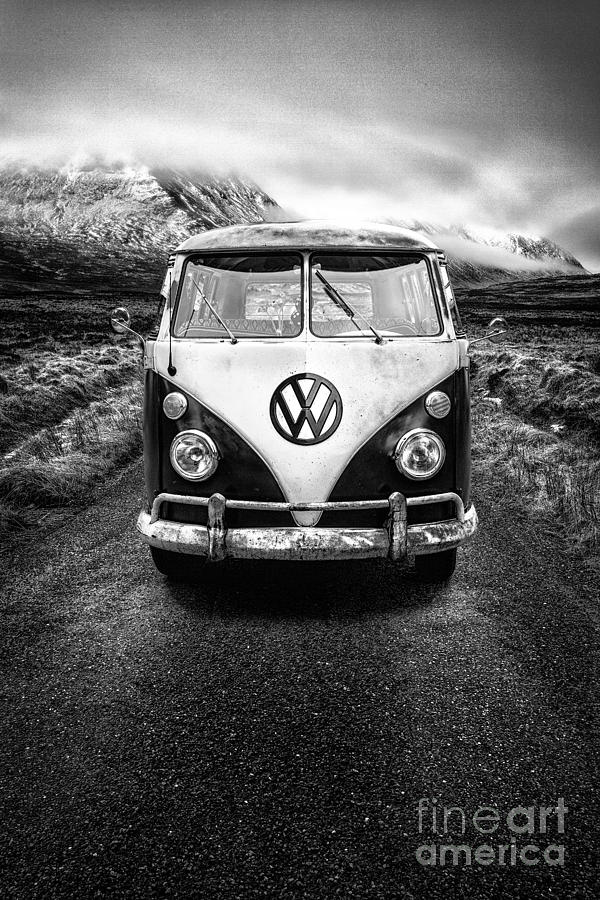 James Bond Photograph - Vintage VW Camper by John Farnan