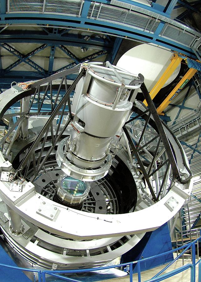 Camera Photograph - Vista Telescope by European Southern Observatory/steven Beard, Ukatc/science Photo Library