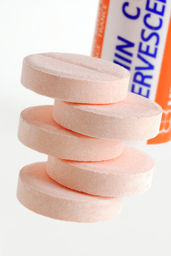 Vitamin C Photograph - Vitamin C Tablets by Aj Photo/science Photo Library Vitamin C Photograph - Vitamin C Tablets by Aj Photo/science Photo Library