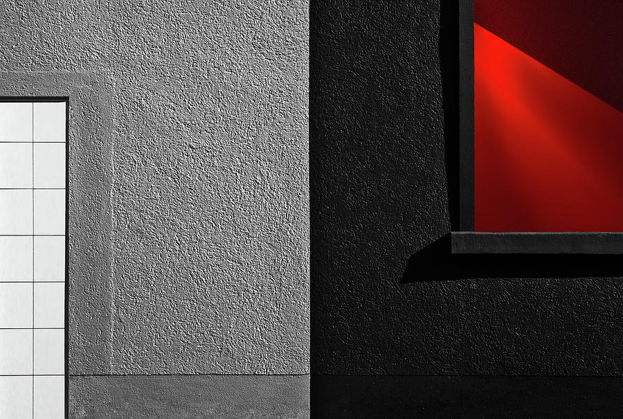 Abstract Photograph - Vitrina Red Black by Gilbert Claes