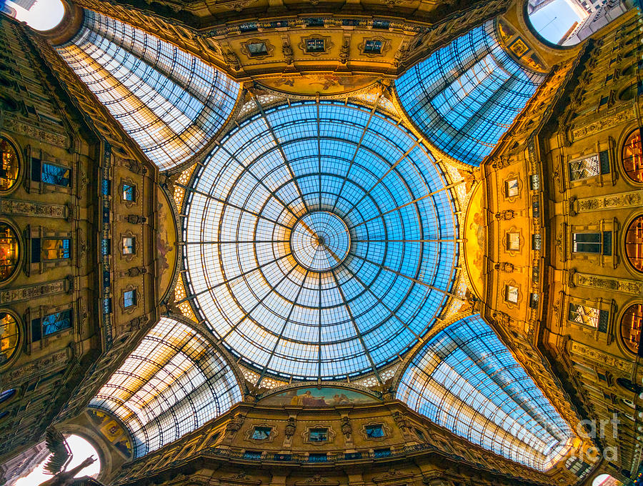 Vittorio Emanuele gallery - Milan Photograph by Luciano Mortula