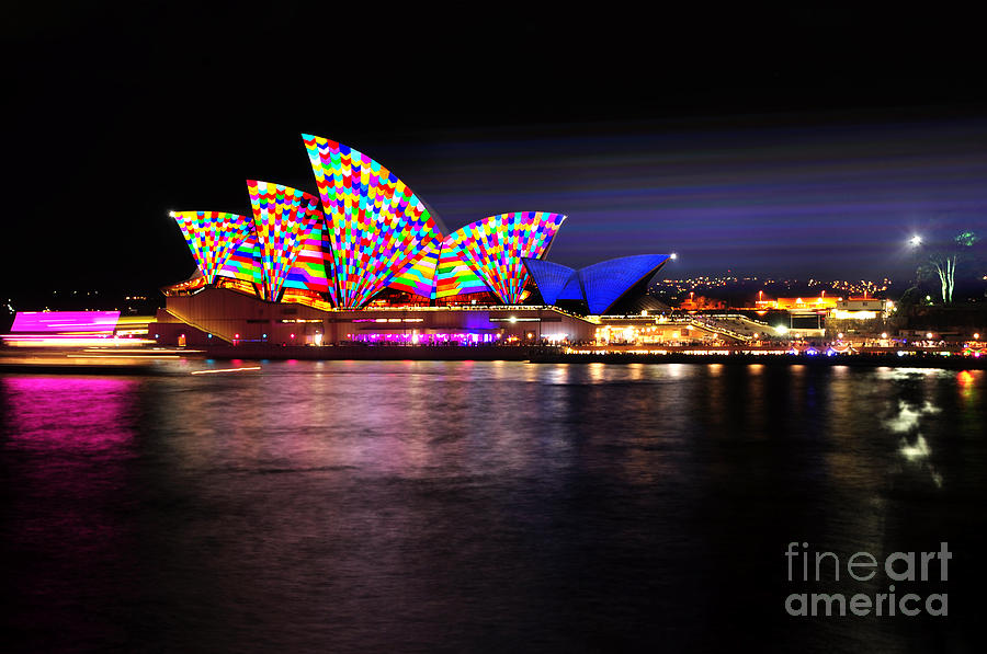 Pattern Photograph - Vivid Sydney 2014 - Opera House 5 by Kaye Menner by Kaye Menner