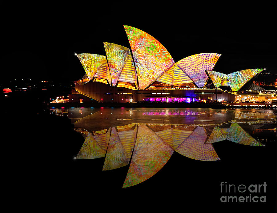 Pattern Photograph - Vivid Sydney 2014 - Opera House 6 by Kaye Menner by Kaye Menner