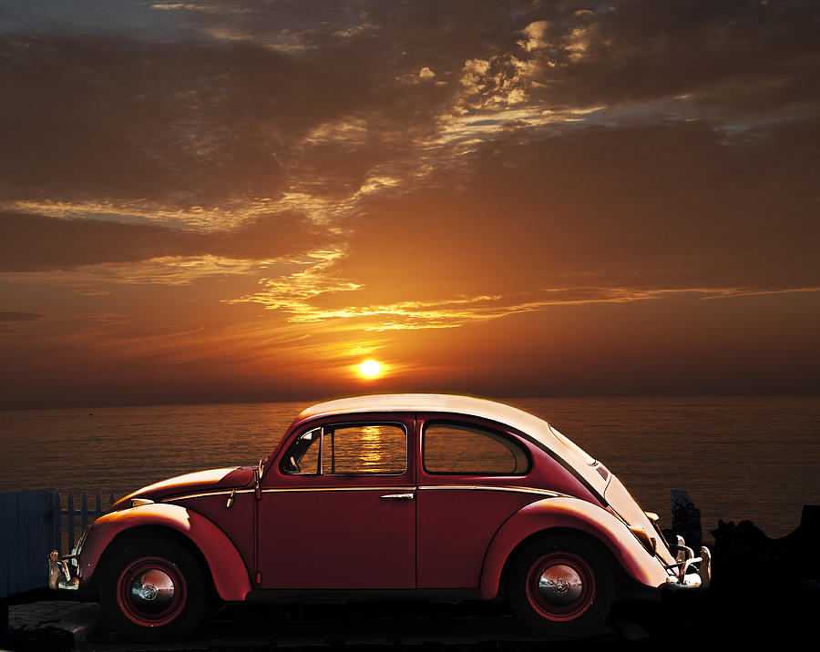 Volkswagen Beetle  California Sunset Photograph by Larry Butterworth