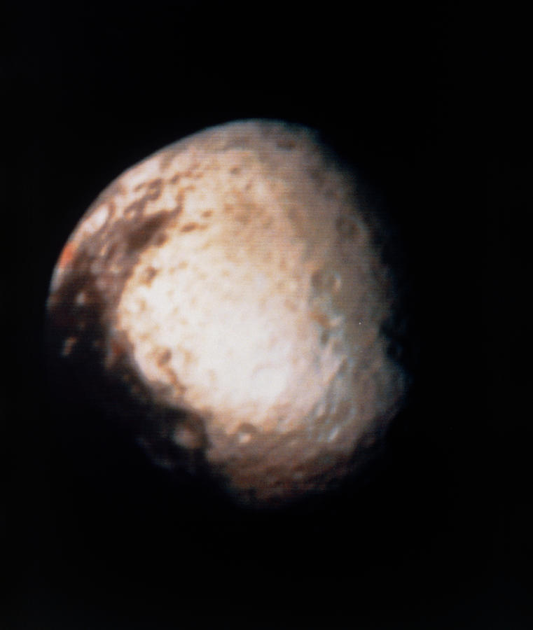 Voyager 2 Photograph Of Saturns Moon Iapetus Photograph by Nasa/science Photo Library